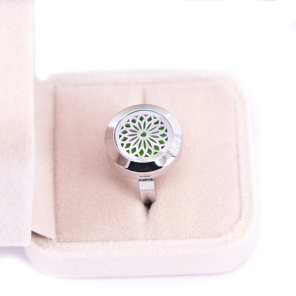 MESINYA New Flower Aromatherapy Ring/ 316L s.Steel Essential Oils Diffuser Locket Ring (Size 9)