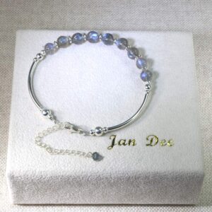 Jan&Dee Manual Original Labradorite Gray Moonstone Crystal Bracelet