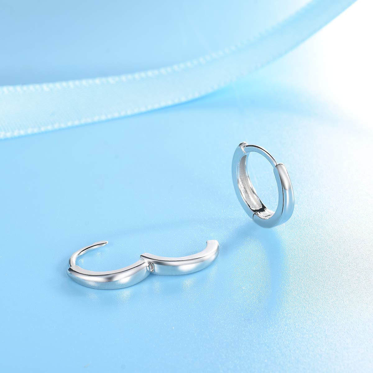 Sterling Silver Hoop Earrings for Women, Huggie Earrings Cartilage Hoop Earring Hypoallergenic Earrings Small Hoop Earrings Ear Cuffs for Women Men