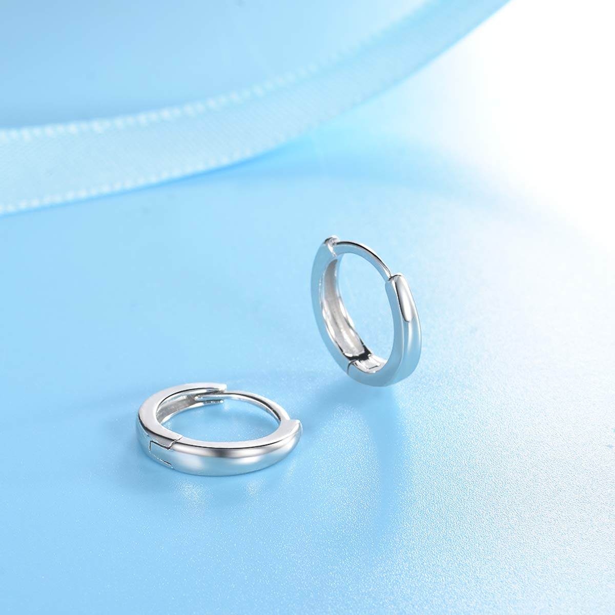 Sterling Silver Hoop Earrings for Women, Huggie Earrings Cartilage Hoop Earring Hypoallergenic Earrings Small Hoop Earrings Ear Cuffs for Women Men