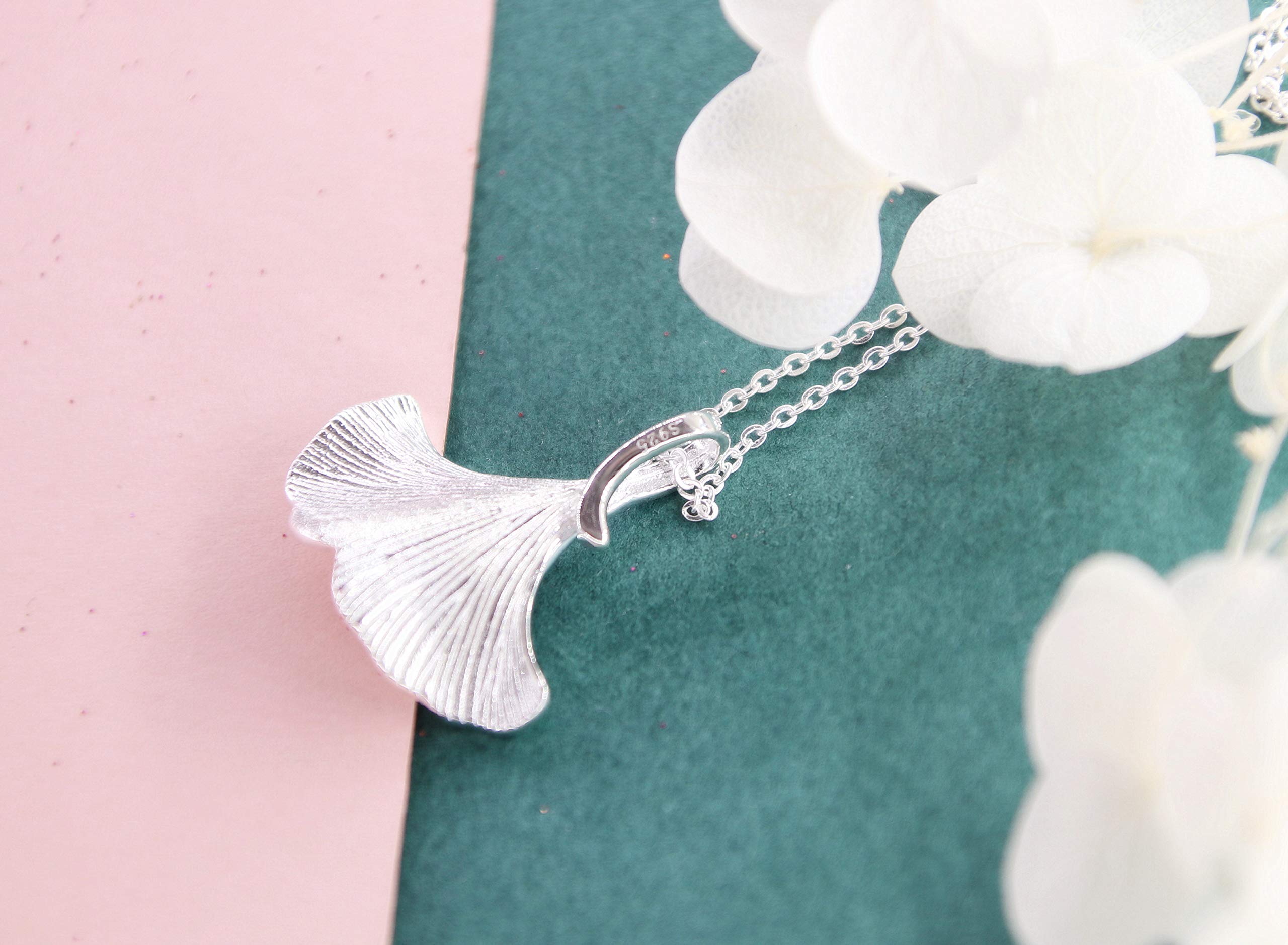 Helen de Lete 3D Ginkgo Leaf Sterling Silver Choker Necklace-silver