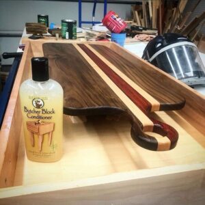 Howard Butcher Block Conditioner and Cutting Board Oil 12 oz, Food Grade Conditioner and Oil, Great for Heave Use Cutting Boards and Utensils, Re hydrate your Cutting Blocks