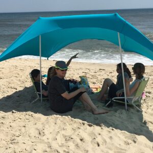 eZthings® UV Light Sun shade Protection Beach Shelters - Lightweight Tent Canopy with Sandbag Anchors (Light Blue, 7.5 x 7.5 ft - 6 ft Tall)