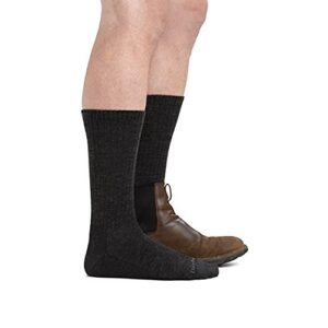 Darn Tough 1680 Men's Merino Wool Standard Issue Crew Height Light Socks, Black, Medium (8-9.5)