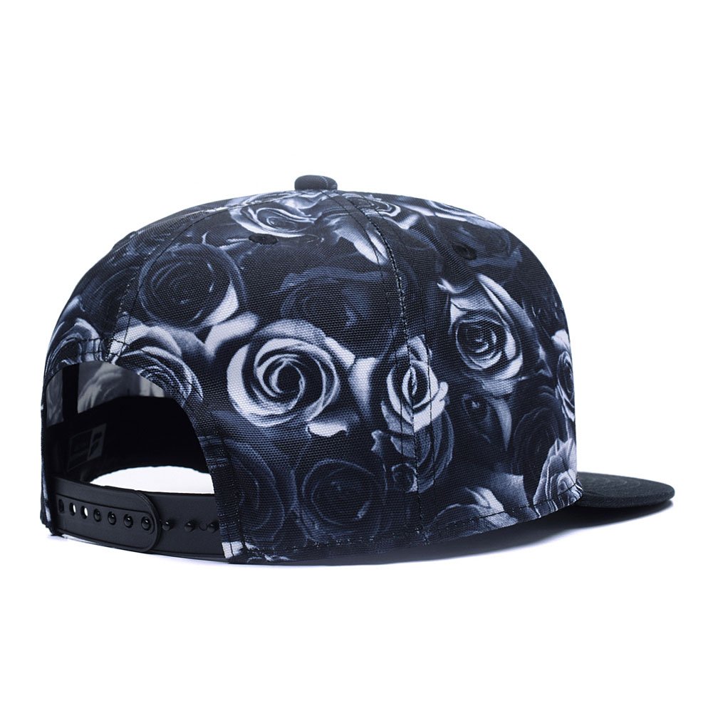 Quanhaigou Premium Floral Black White Rose Twill Adjustable Snapback Hat Hip-Hop Flat Peaked Baseball Caps