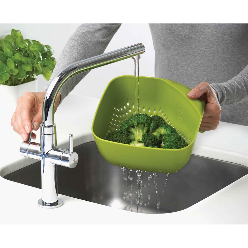 Joseph Joseph Square Colander Stackable with Easy-Pour Corners and Vertical Handle, Medium, Green