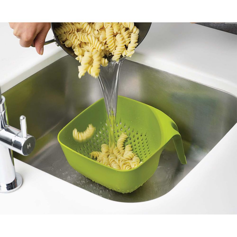 Joseph Joseph Square Colander Stackable with Easy-Pour Corners and Vertical Handle, Medium, Green