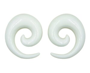 zaya body jewelry pair of white ear plugs tapers spirals horseshoes tapers gauges 16mm 18mm 20mm 22mm 24mm (20mm (3/4"))