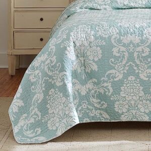 Laura Ashley - King Quilt Set, Reversible Cotton Bedding with Matching Shams, Lightweight Home Decor for All Seasons (Venetia Blue, King)