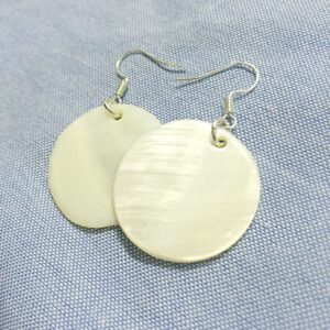 AMOR SPES White Natural Sea Shell Silver Drop Dangle Earrings Women Earrings Beach Jewelry (White)