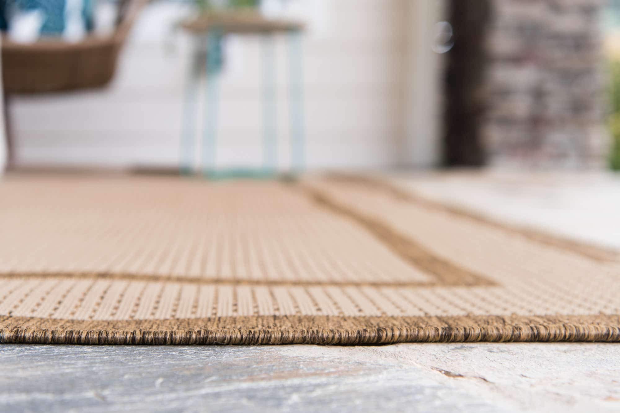 Unique Loom Outdoor Border Collection Area Rug - Border (7' 10" x 11' 4" Rectangle, Beige/ Brown)