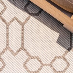 Unique Loom Outdoor Trellis Collection Area Rug - Geometric (6' 1" x 9' Rectangle, Beige/ Brown)