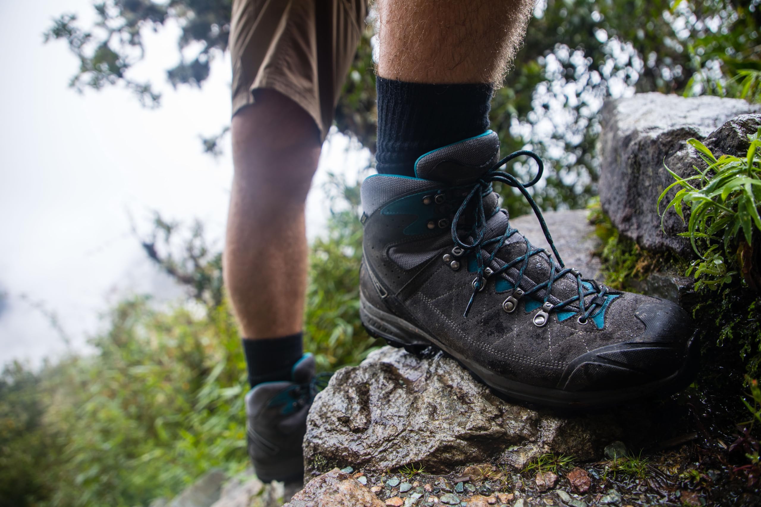 SCARPA Men's Kailash Trek GTX Waterproof Gore-Tex Lightweight Boots for Backpacking and Hiking - Shark Grey/Lake Blue - 7.5-8