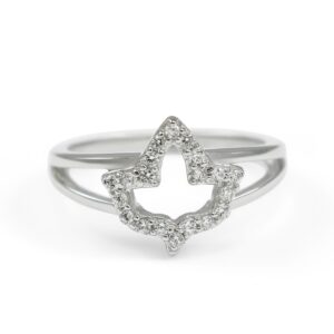 The Collegiate Standard Sterling Silver Ivy Leaf Charm ring with simulated diamonds (10)