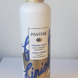 Pantene Pro-V Style Series - Non-Aerosol Hairspray - Extra Strong Hold (4) - Net Wt. 8.5 FL OZ (252 mL) Per Bottle - Pack of 2 Bottles