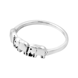 AeraVida Family of Three Elephants Parade .925 Sterling Silver Band Ring | Adorable Wedding Rings For Women | Comfort Fit Silver Rings for Women | Sterling Silver Rings Sizes (8)