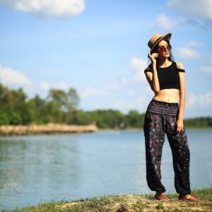 Boho Pants Harem Pants Yoga Trousers for Woman Bohemian Beach Pants (Plumes Black, Medium)