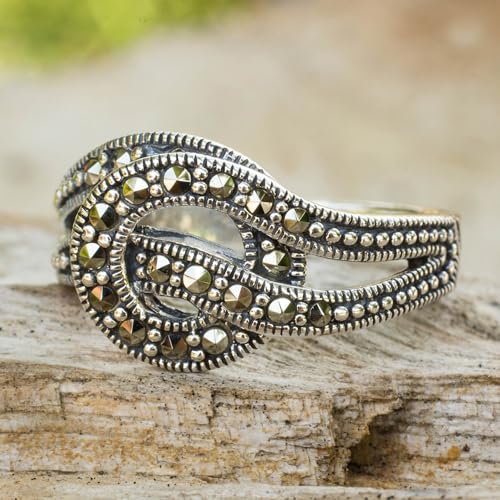 NOVICA Artisan Handmade .925 Sterling Silver Marcasite Cocktail Ring Artisan Crafted Thai Silver Sterling Grey Thailand 'Magical Love Knot'