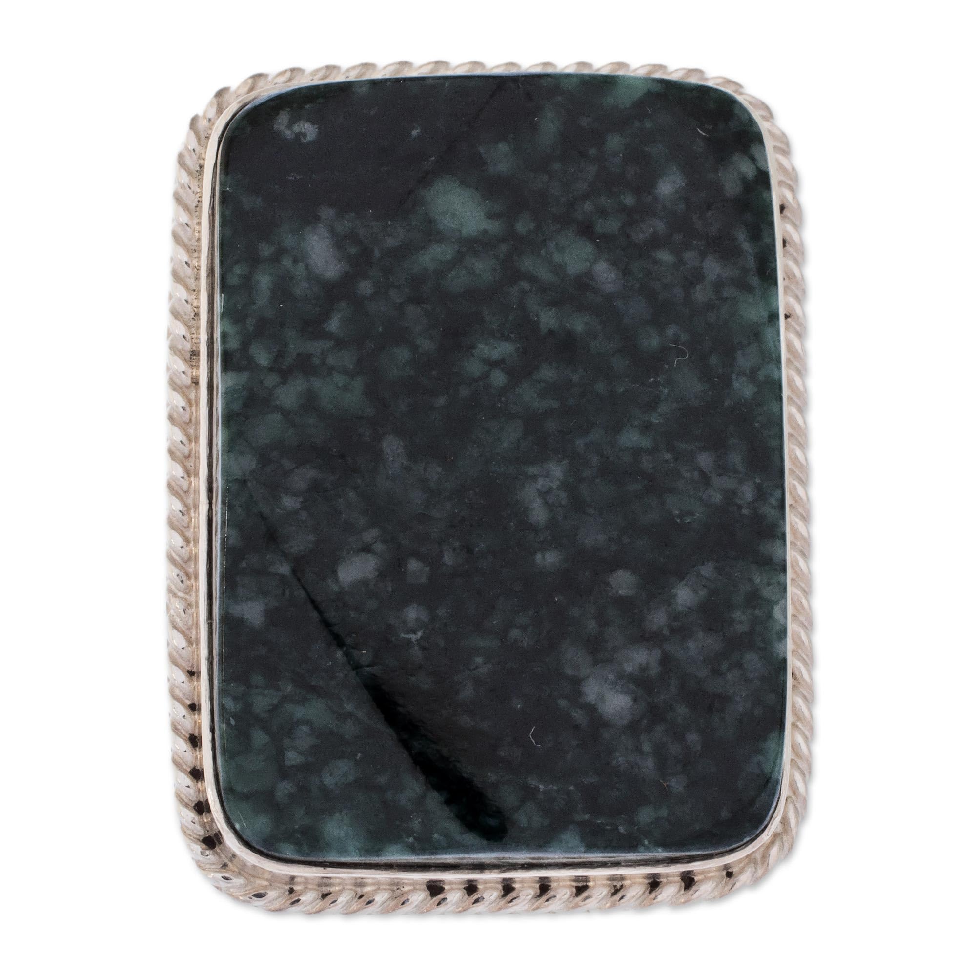 NOVICA Artisan Handmade Jade Cocktail Ring Collectible Modern Sterling Silver Green Guatemala Cypress [crownbezel 1.1 in L x 0.8 in W x 0.2 in H Band Width 3 mm W] ' Maya Princess'