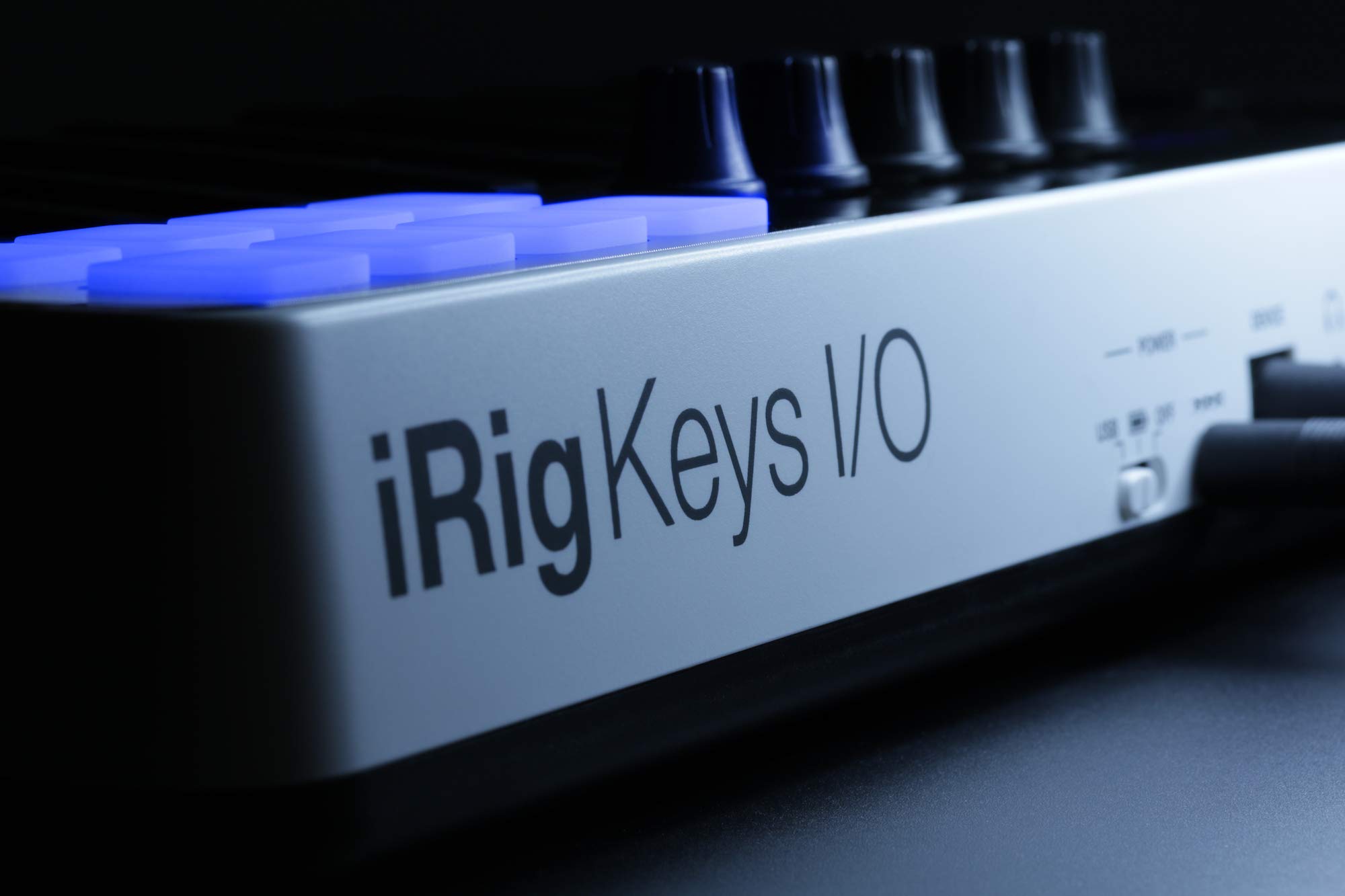 IK Multimedia iRig Keys I/O 25-keys Midi Controller with 24-bit up to 96kHz Audio Interface for iPhone/iPad, Android and Mac/PC