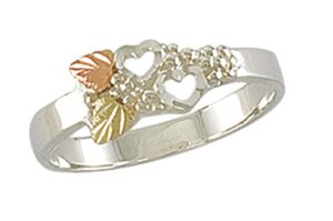 landstroms black hills gold womens heart ring in sterling silver with 12k gold leaves - size 8