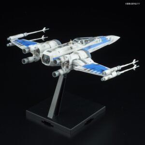 Bandai Hobby 1/72 Blue Squadron Resistance X-Wing "Star Wars: The Last Jedi"