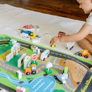 Melissa & Doug Deluxe Activity Road Rug Play Set with 49 Wooden Vehicles and Play Pieces