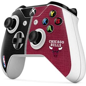 Skinit Decal Gaming Skin compatible with Xbox One S Controller - Officially Licensed NBA Chicago Bulls Canvas Design