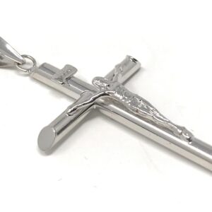 Ioka 14K White Gold Crucifix Cross Pendant with 1.2mm Singapore Chain Chain Necklace - 24"