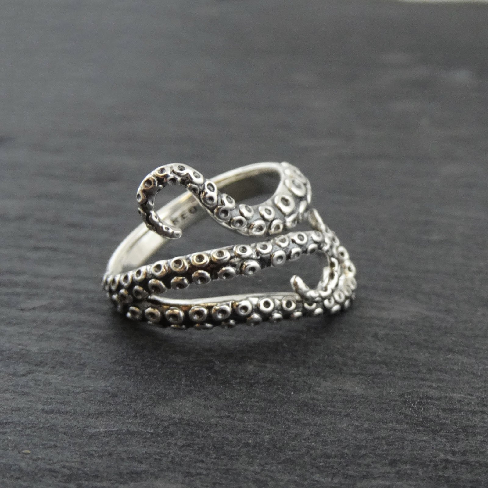 FashionJunkie4Life Sterling Silver Octopus Tentacles Wrap Ring, Sizes 6-10 (6)