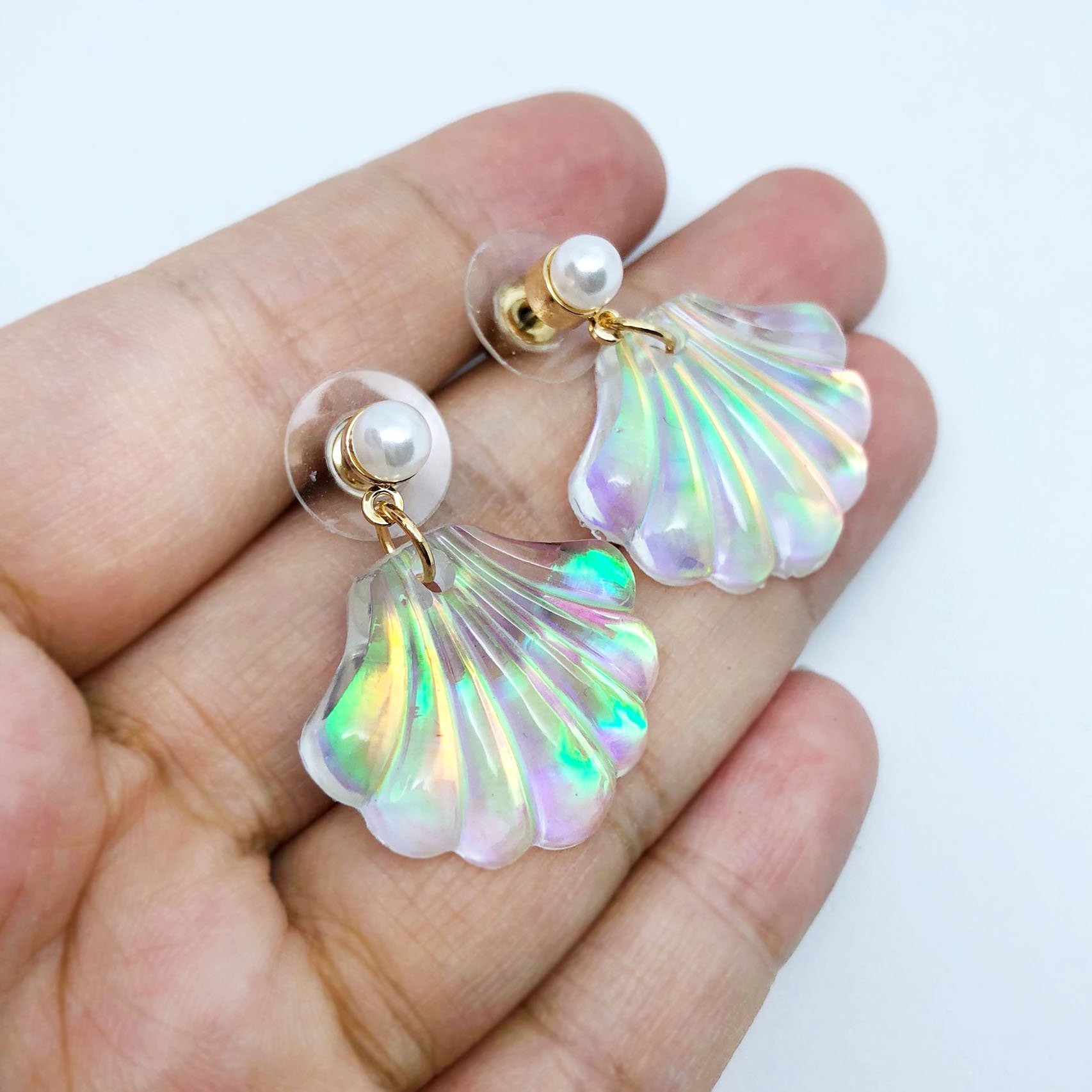 1 Pair Color Change Pearls Sea Shell Stud Earrings Beach Jewelry Gifts for Women for Halloween Party