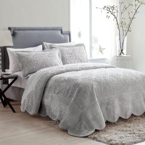 VCNY Home - King Size Bedding, Soft Plush Bedspread with Matching Shams, Dorm Room Essentials, Embossed Inspired Room Decor (Westland Grey, 3-Piece)