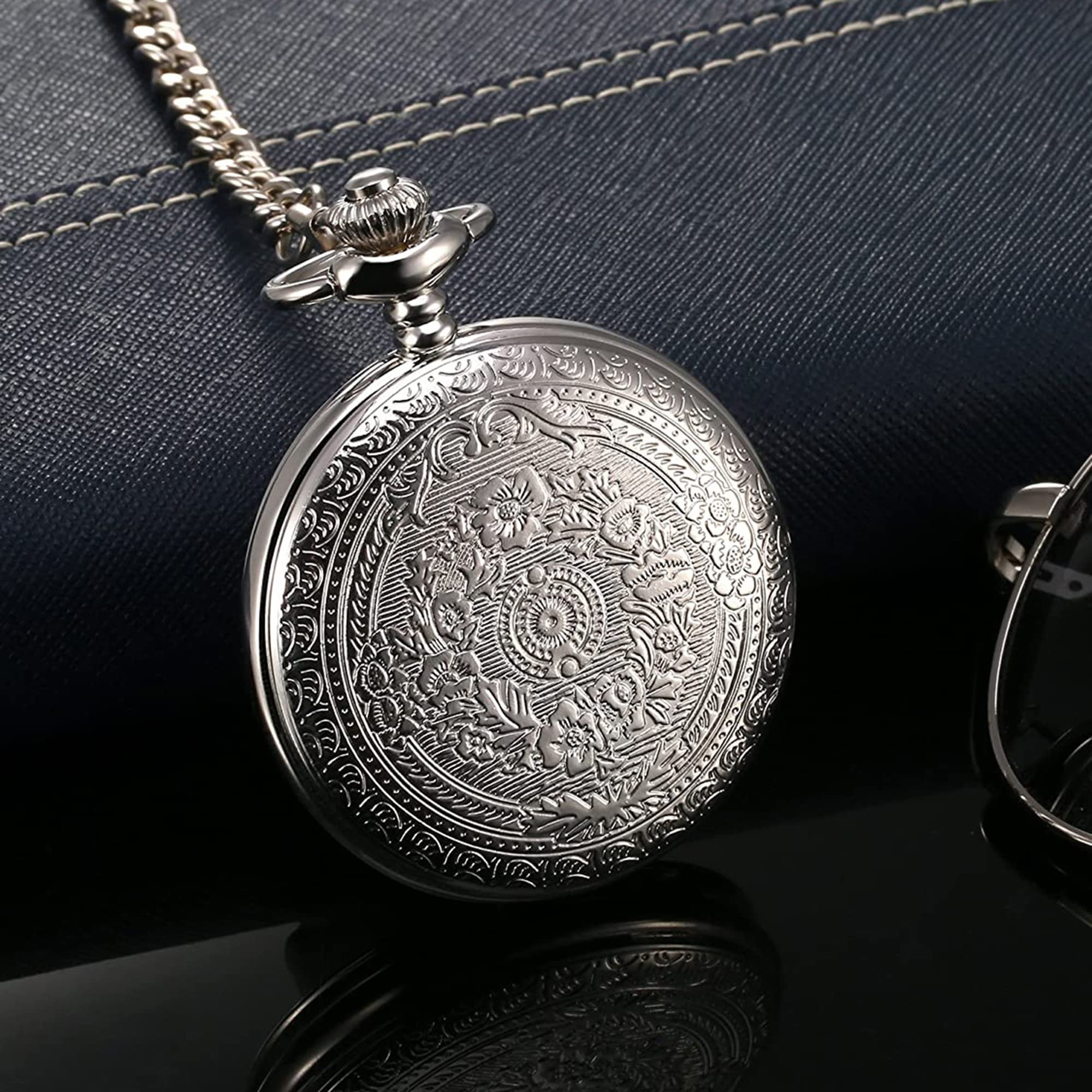 Hicarer Classic Quartz Pocket Watch with Roman Numerals Scale and Chain Belt (Silver)