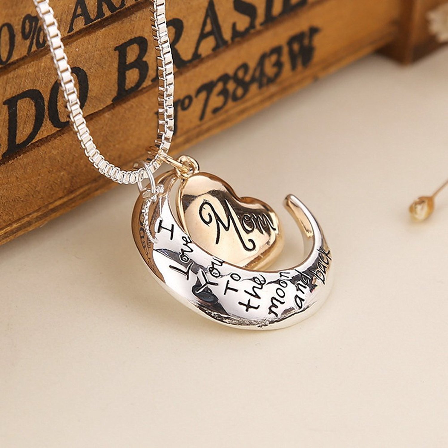 Blerameng Mother Thanksgiving Christmas Gift Necklace, I love you to the moon and back,Valentine's Day Mother's Day Pendant for Mother