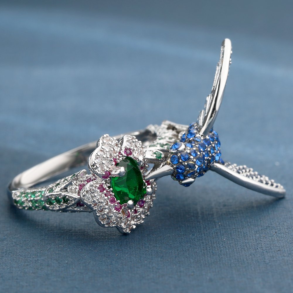 Ginger Lyne Collection Jeweled Hummingbird Ring Size 6 Size 6