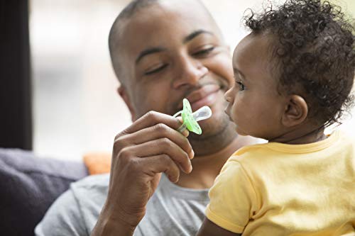 Tommee Tippee Day And Night Pacifiers, Symmetrical Design, BPA-Free Silicone Binkies, 6-18m, 3-Count, Colors And Designs May Vary