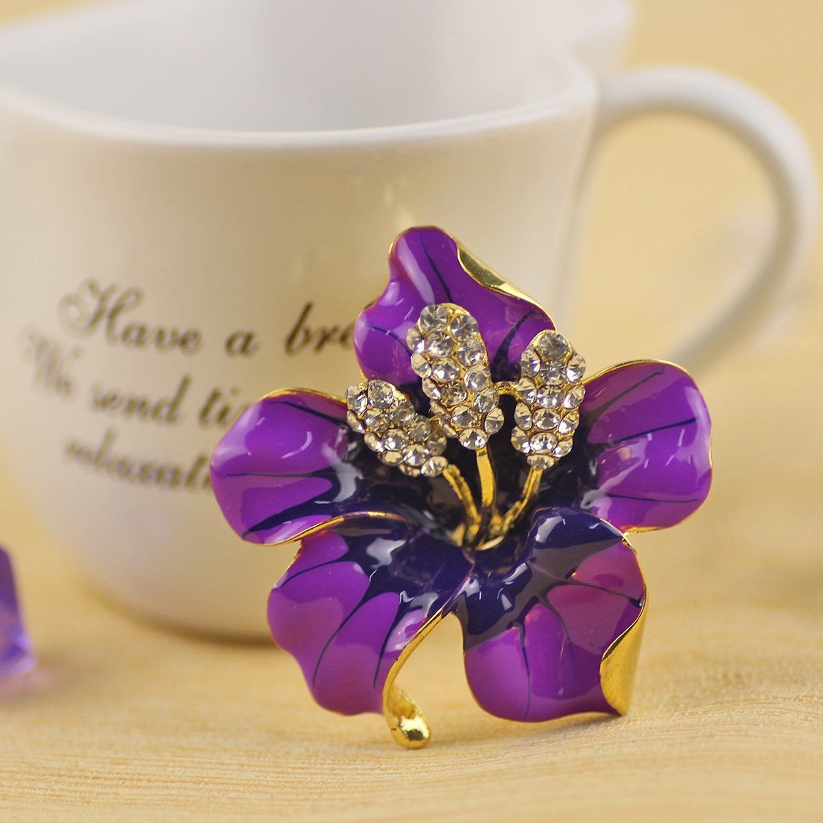 Merdia Brooch Pin for Women Flowers Brooch with Created Crystal | Elegant Brooches and Pins for women | Pearl Brooches for women with Flower Pins | Designer Brooch Collar Pins for women, Purple 29.8