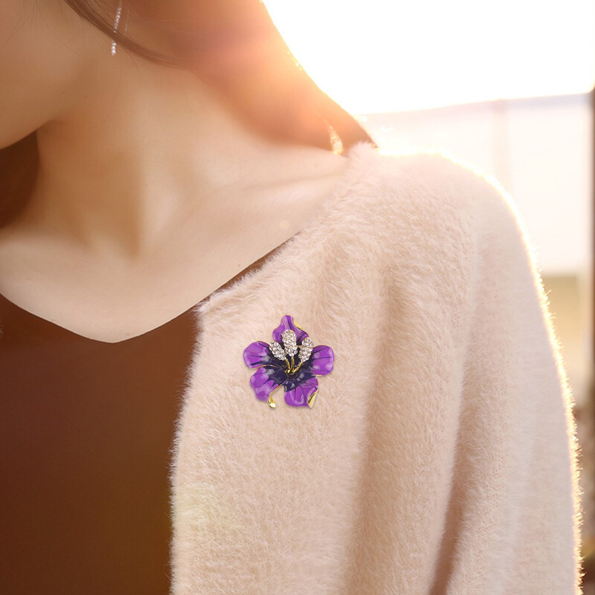 Merdia Brooch Pin for Women Flowers Brooch with Created Crystal | Elegant Brooches and Pins for women | Pearl Brooches for women with Flower Pins | Designer Brooch Collar Pins for women, Purple 29.8