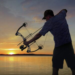 CenterPoint AVCT40KT Typhon Complete Compound Bow Fishing Kit