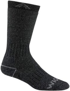 wigwam 40 below ii socks, black - medium