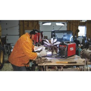 Lincoln Electric LE31MP MIG Welder with Multi Processes - Transformer, MIG, Flux-Cored, Arc and TIG, 120V, 80-140 Amp Output, Model Number K3461-1