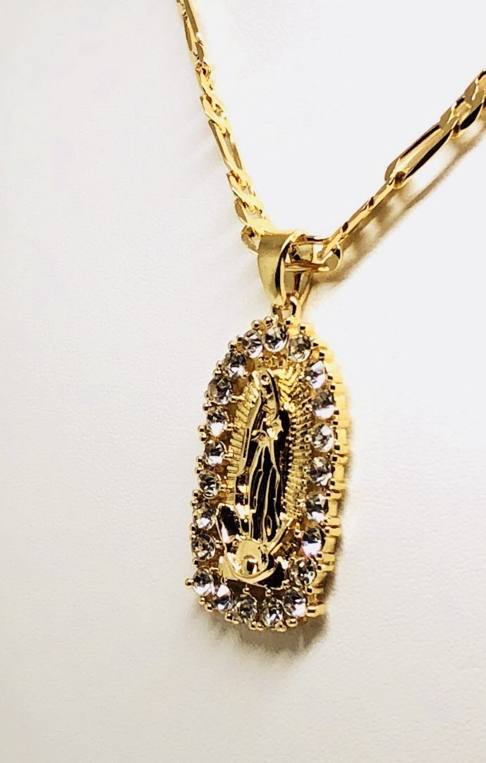 Gold Plated Virgin Mary Pendant Necklace Figaro 26" Virgen de Guadalupe Medalla Oro Laminado