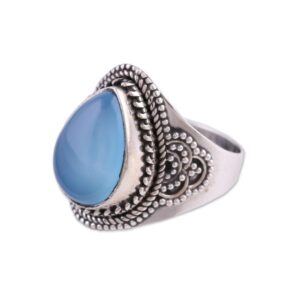 NOVICA Artisan Handmade Chalcedony Cocktail Ring Sterling Silver Blue India [crownbezel 0.7 in L x 0.8 in W x 0.3 in H Band Width 3 mm W] ' Charismatic Blue Charm'