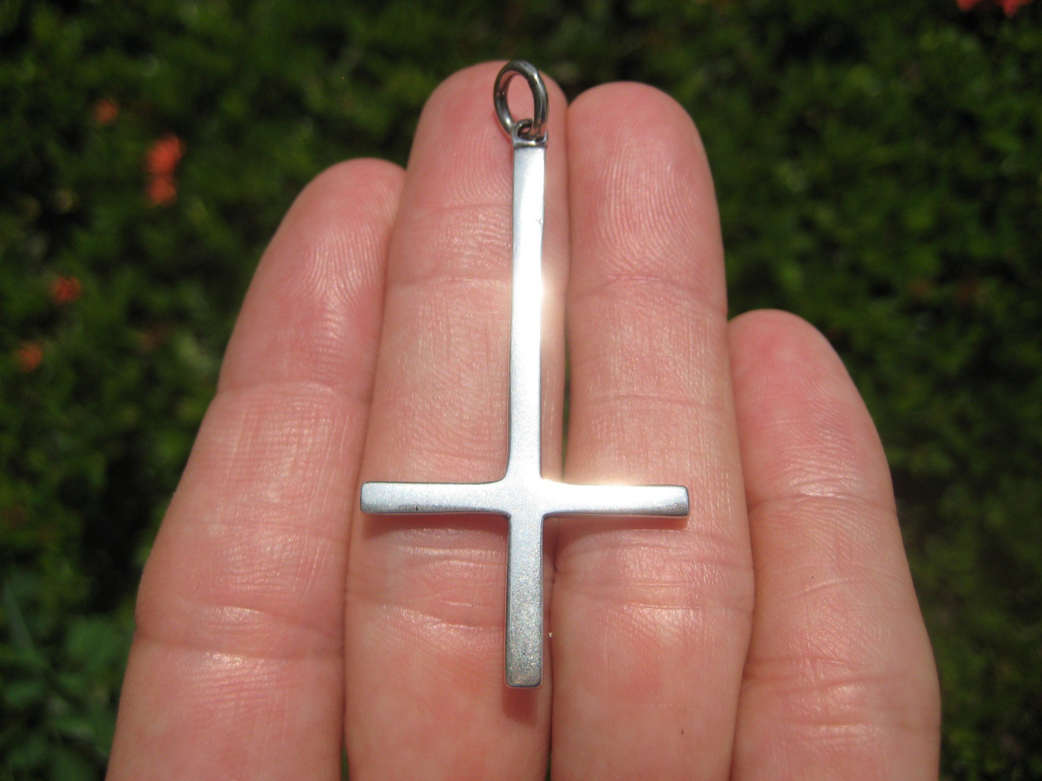 Himalayan Treasures 925 Silver Extra Large Petrine Saint Peter's Inverted Cross Satanic Pendant A20