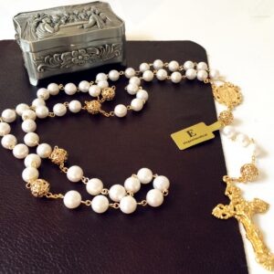 White Real Pearl Rose Gold Beads Catholic Rosary Cross Necklace Supper Box