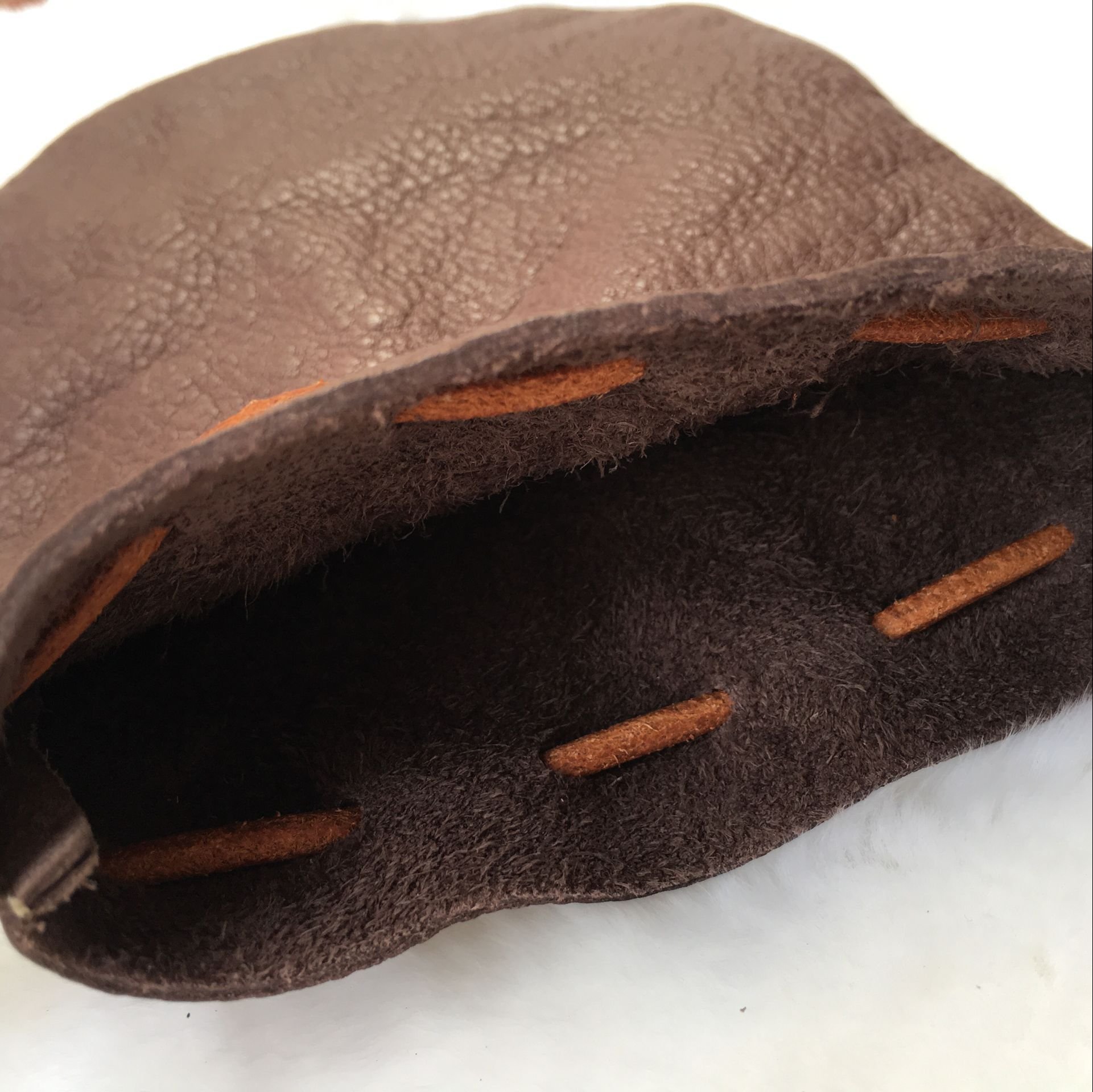 Fantastic Workmanship Genuine Leather Drawstring Coin Purse (Coffee)