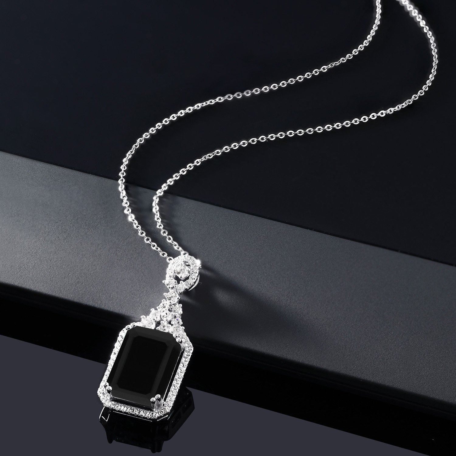 Gem Stone King 925 Sterling Silver Black Onyx Pendant Necklace For Women (7.20 Cttw, Gemstone Birthstone, Emerald Cut 14X10MM, with 18 Inch Silver Chain)