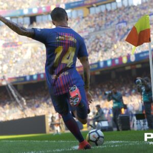 Pro Evolution Soccer 2019 - PlayStation 4 Standard Edition