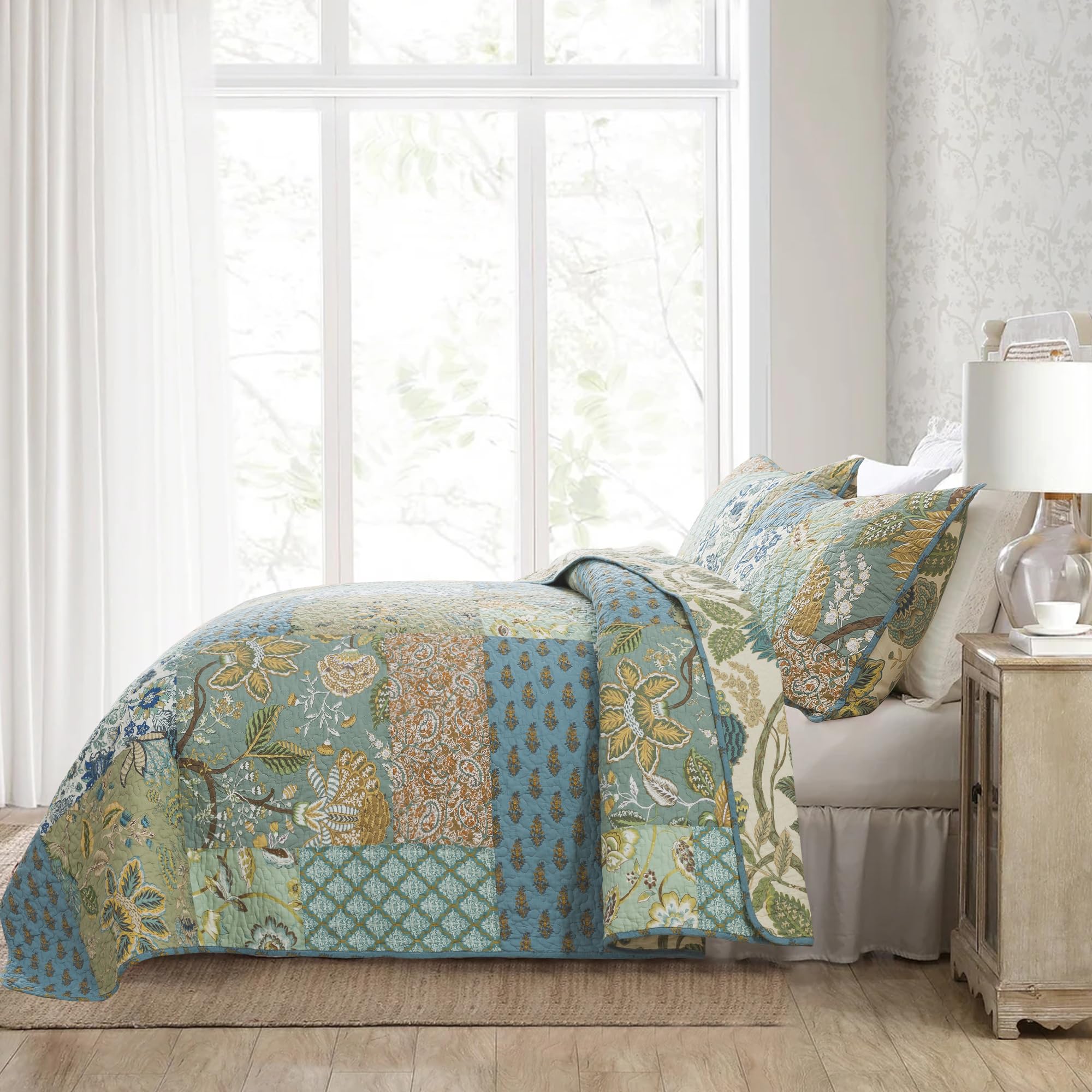 NEWLAKE Bohemian Floral Pattern Bedspread Quilt Set with Real Stitched Embroidery,Queen Size