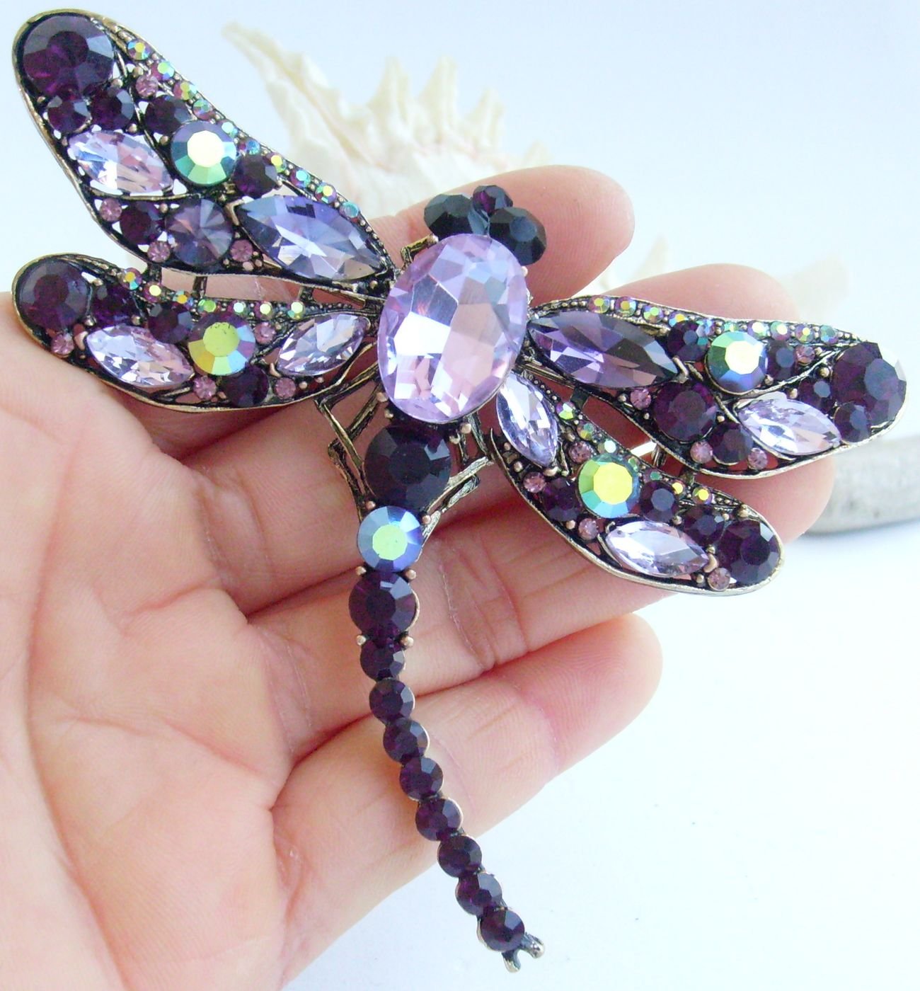 Sindary Art Style Dragonfly Keychain Pendant Rhinestone Crystal K5684 (Gold-Tone Purple)